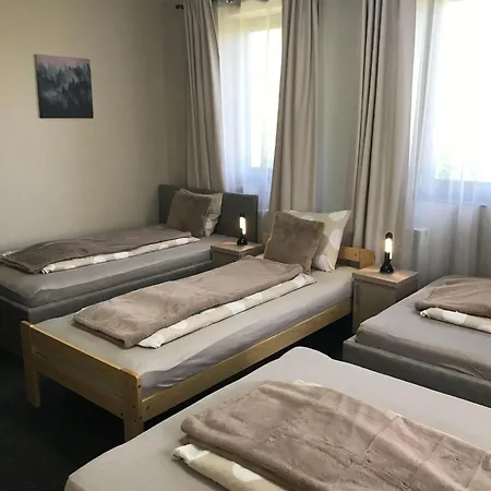 4 Haloszobas Pihenj Meg Vendeghaz Nyiregyhaza