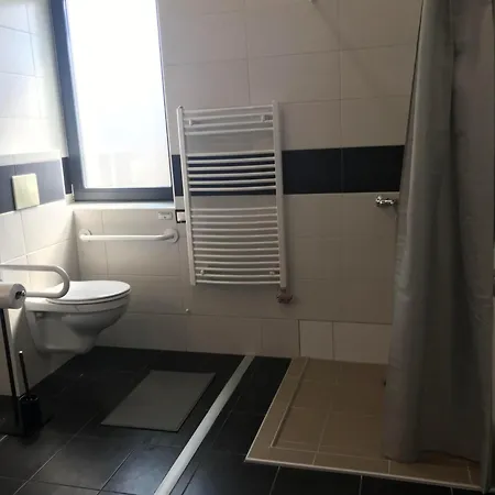 4 Haloszobas Pihenj Meg Vendeghaz Guest house