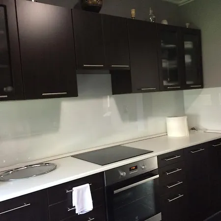 Konukevi 4 Haloszobas Pihenj Meg Vendeghaz 4*