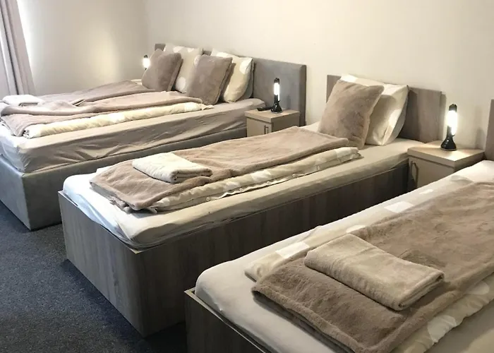 4 Hálószobás Pihenj Meg Vendégház Nyíregyháza